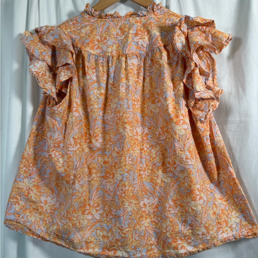 Floral Ruffle Blouse - Picture 3 of 3